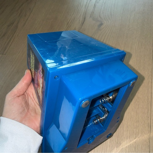 Space Invaders Retro Blue Arcade Game - Picture 7 of 8